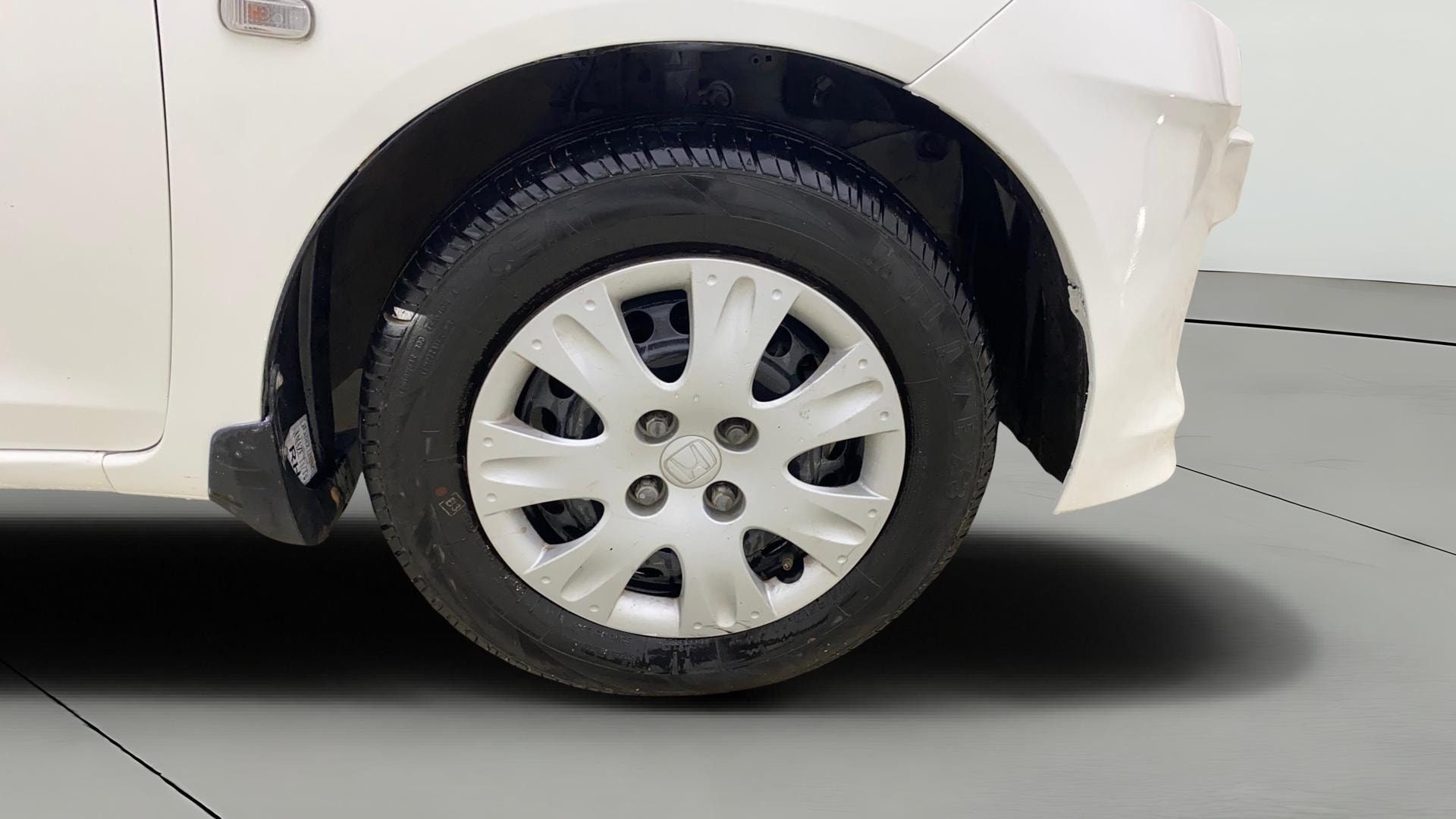 View 2014 Honda Amaze E MT Petrol BS IV Image 39 Used 2014 Honda Amaze E MT Petrol BS IV Image 39