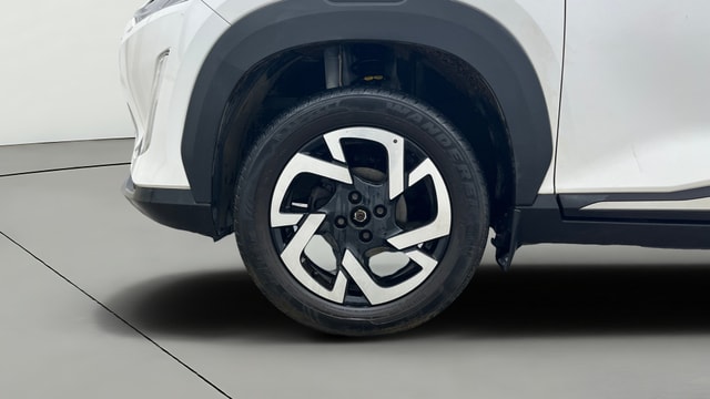 View Nissan Magnite Image 28 Used Nissan Magnite Image 28