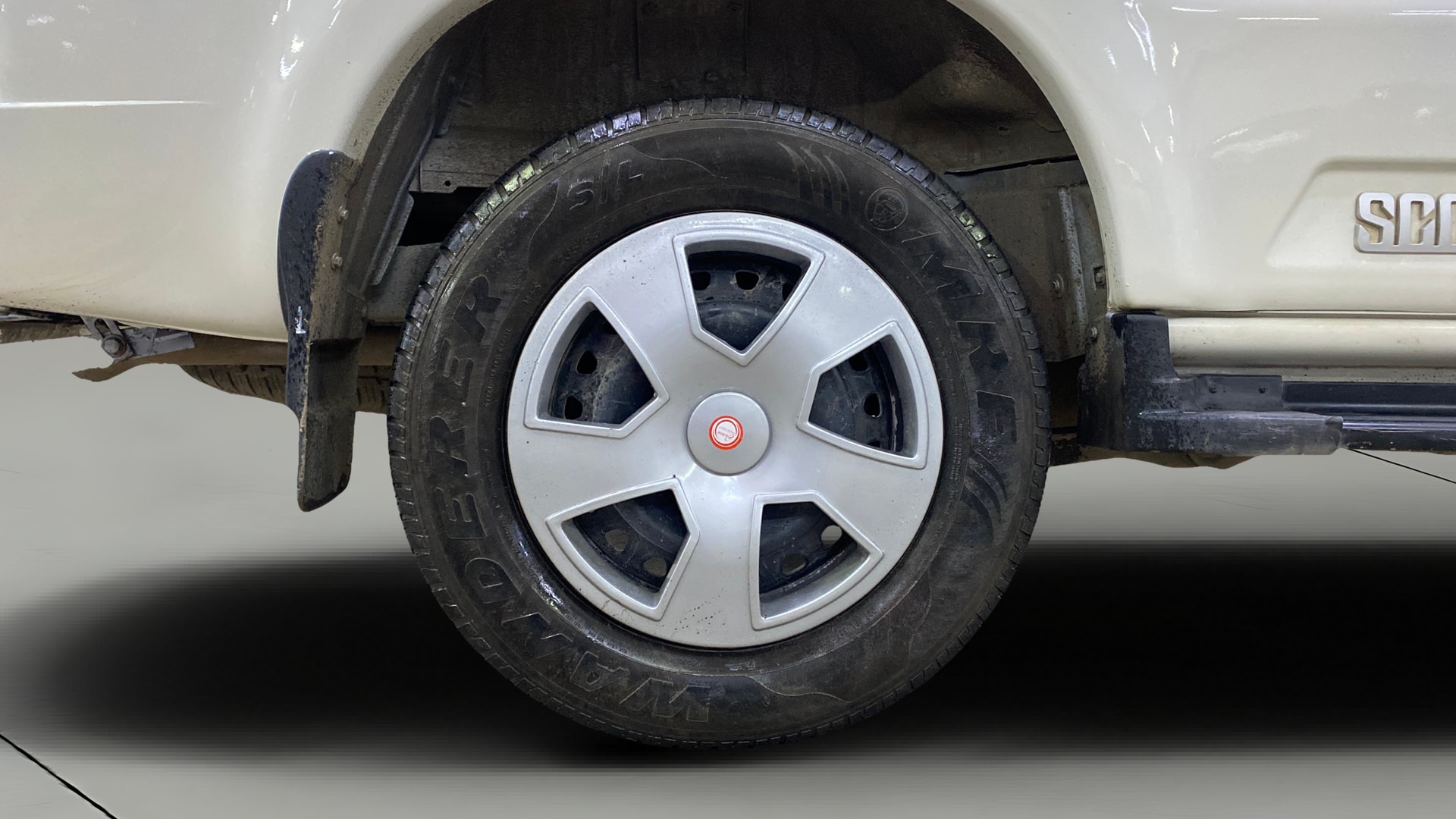 View 2018 Mahindra Scorpio S7 Image 24 Used 2018 Mahindra Scorpio S7 Image 24