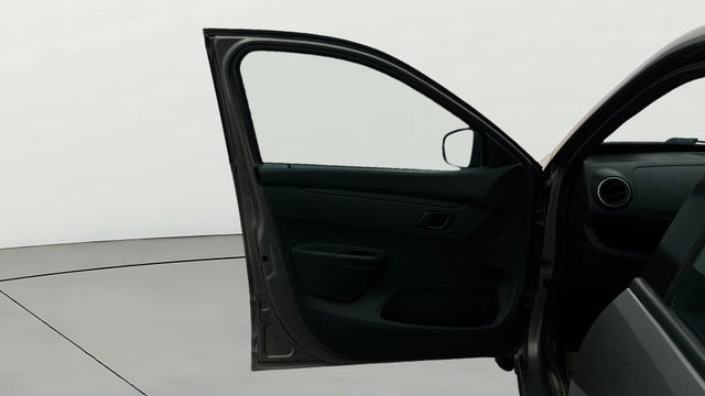 View Renault Kwid Image 30 Used Renault Kwid Image 30
