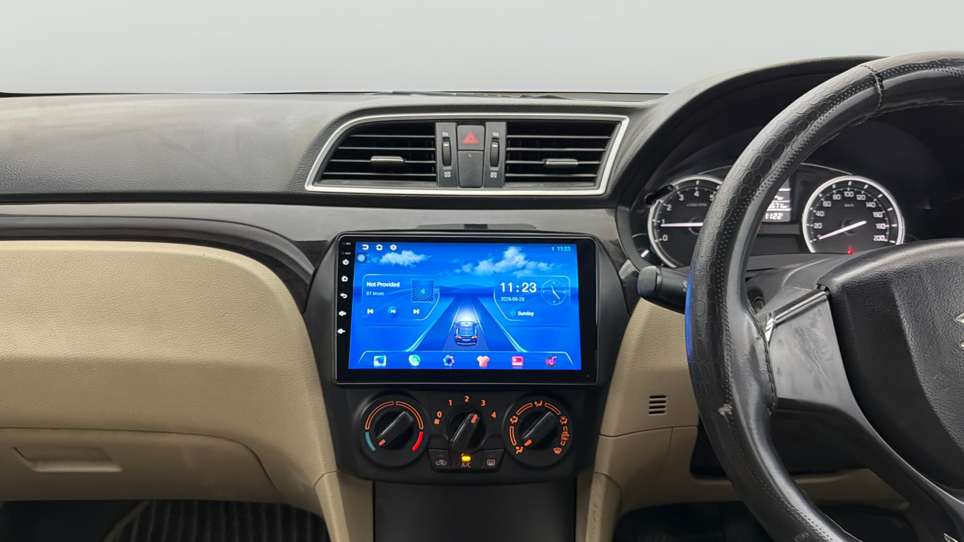 View 2018 Maruti Suzuki 1000 Base Variant Image 17 Used 2018 Maruti Suzuki 1000 Base Variant Image 17