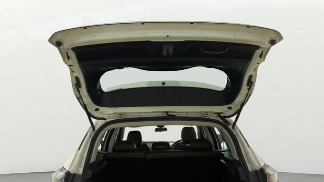 View Tata Harrier Image 16 Used Tata Harrier Image 16
