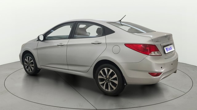 View Hyundai Fluidic Verna Image 2 Used Hyundai Fluidic Verna Image 2