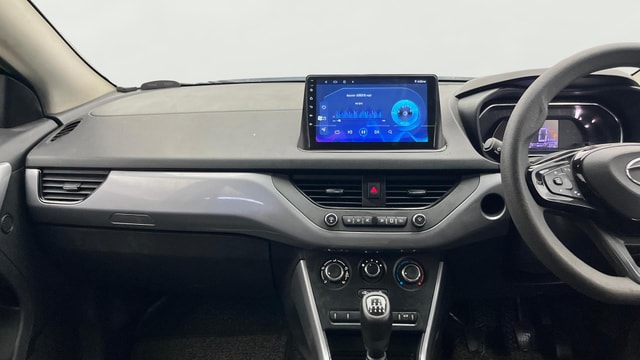 View Tata Nexon Image 17 Used Tata Nexon Image 17