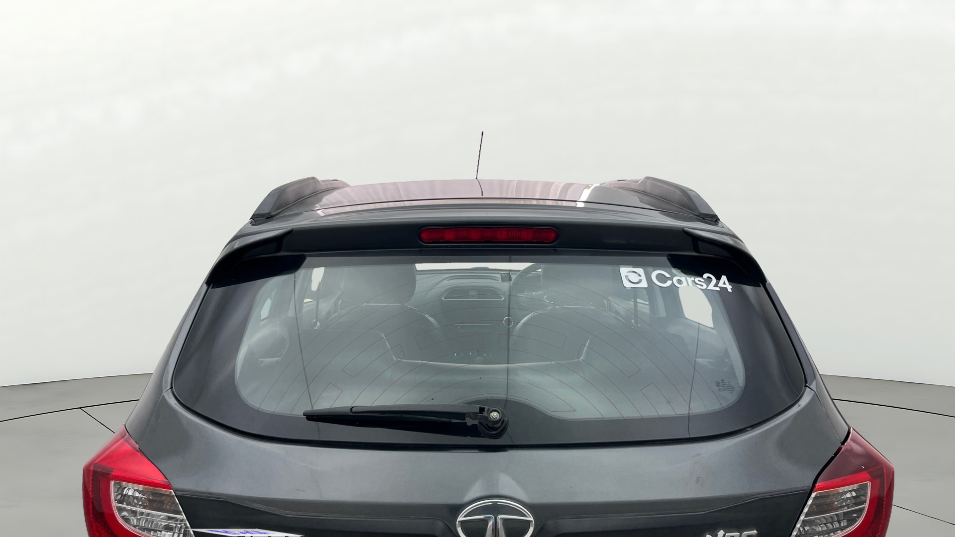 View 2023 Tata Tiago NRG XZ Revotron AMT Image 4 Used 2023 Tata Tiago NRG XZ Revotron AMT Image 4