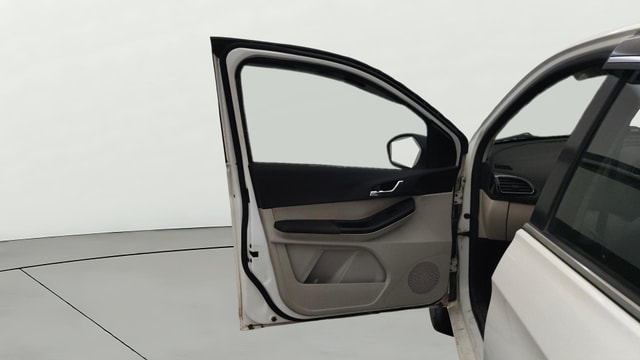 View Tata Tigor Image 31 Used Tata Tigor Image 31