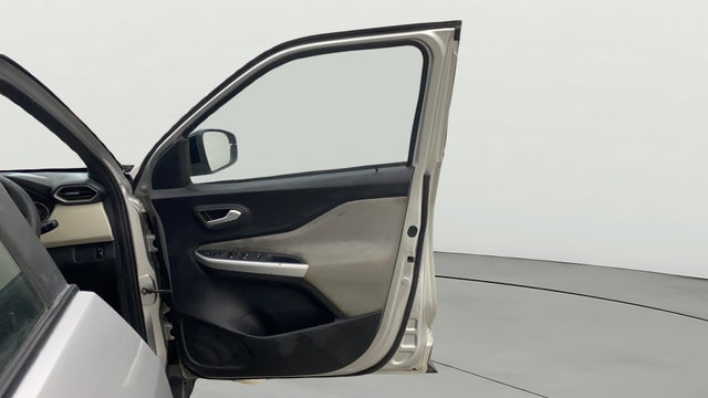 View Nissan Magnite Image 44 Used Nissan Magnite Image 44