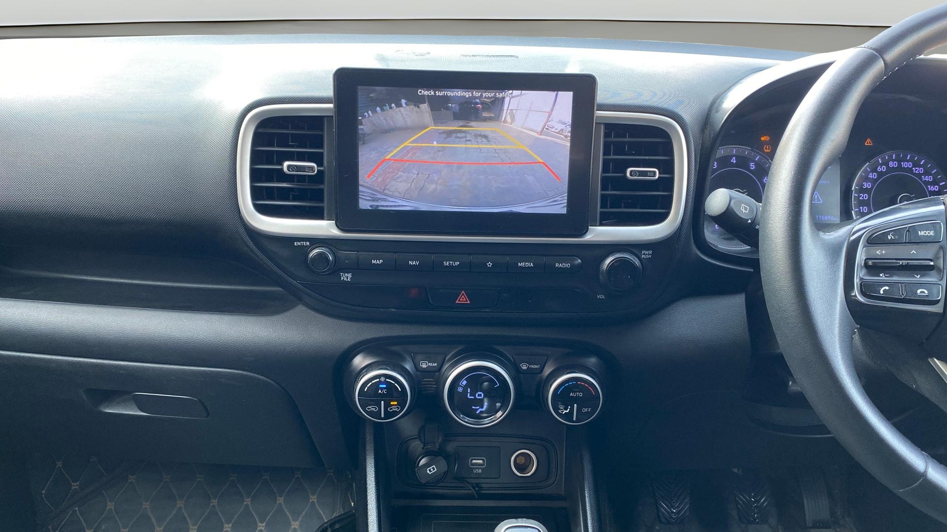 View 2020 Hyundai Venue SX (O) 1.0 Petrol Image 32 Used 2020 Hyundai Venue SX (O) 1.0 Petrol Image 32