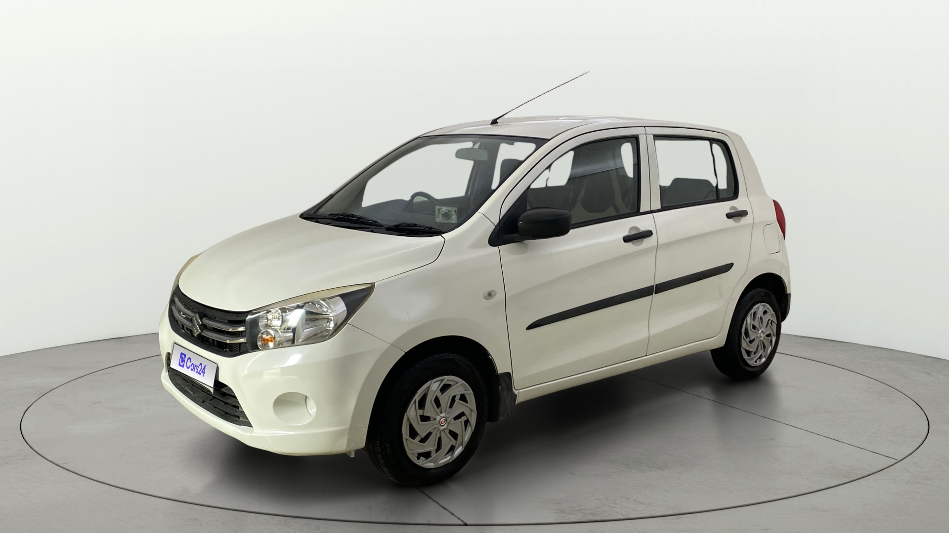 View 2016 Maruti Suzuki 1000 Base Variant Image 35 Used 2016 Maruti Suzuki 1000 Base Variant Image 35