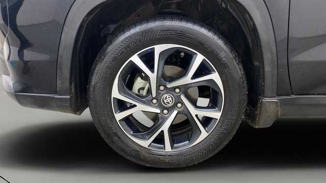 View Toyota Urban Cruiser Hyryder Image 29 Used Toyota Urban Cruiser Hyryder Image 29