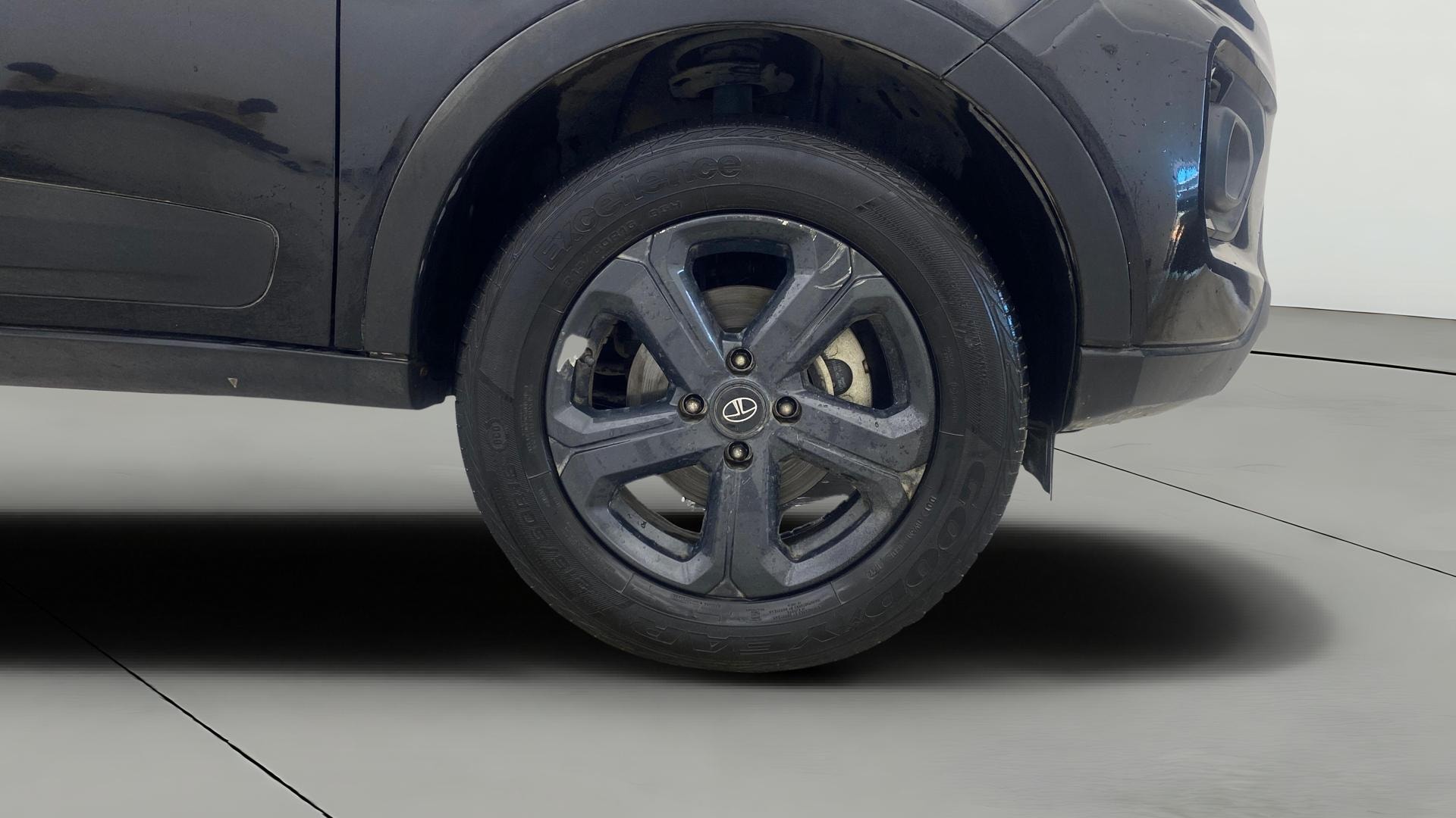 View 2022 Tata Nexon Revotron XE Image 43 Used 2022 Tata Nexon Revotron XE Image 43