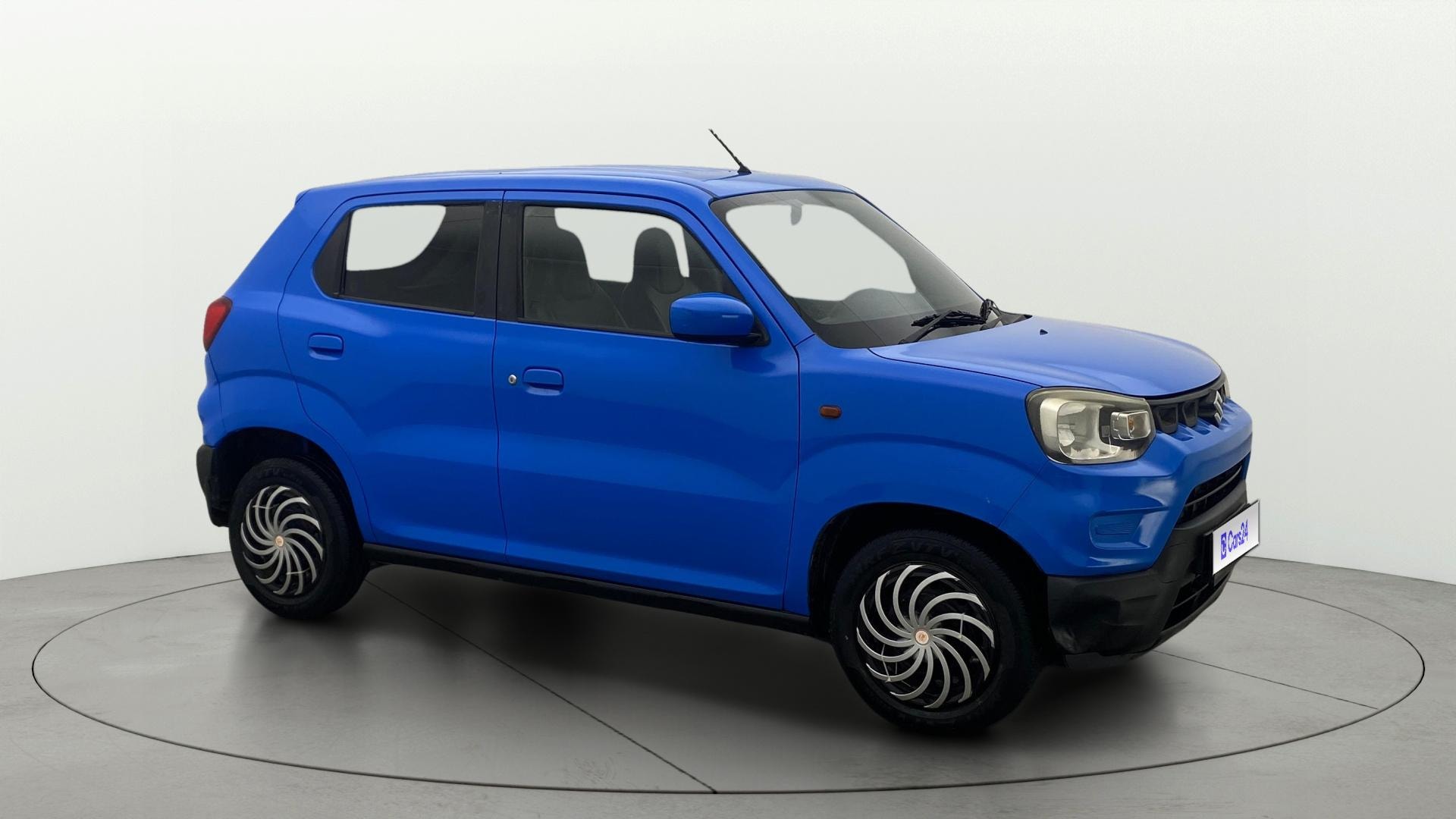 View 2020 Maruti Suzuki 1000 Base Variant Image 36 Used 2020 Maruti Suzuki 1000 Base Variant Image 36