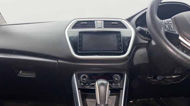 View Maruti Suzuki 1000 Image 33 Used Maruti Suzuki 1000 Image 33