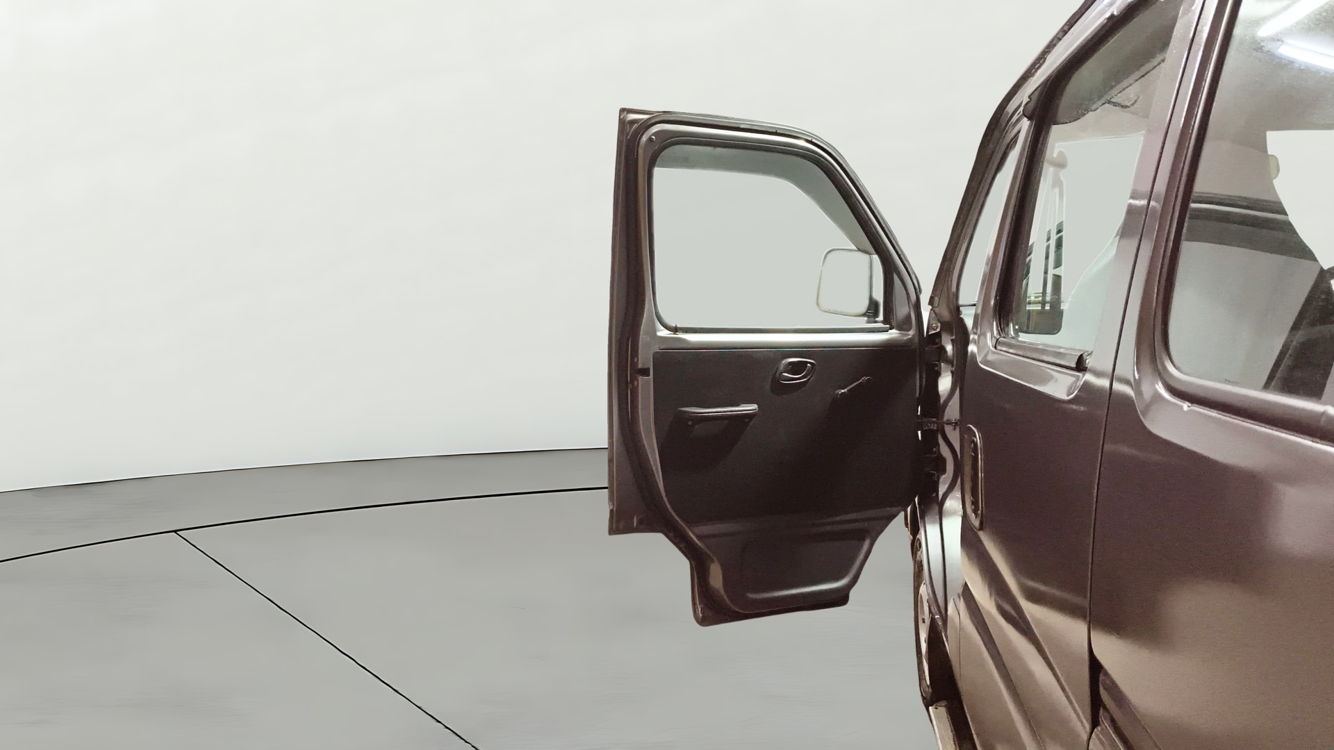 View 2020 Maruti Suzuki 1000 Base Variant Image 30 Used 2020 Maruti Suzuki 1000 Base Variant Image 30