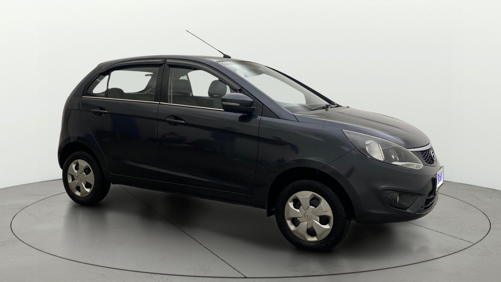 View 2016 Tata Bolt XE Quadrajet 75PS Diesel Image 21 Used 2016 Tata Bolt XE Quadrajet 75PS Diesel Image 21