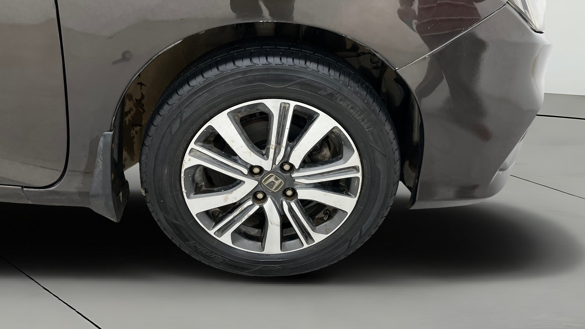 View 2019 Honda City ZX MT Diesel Anniversary Edition Image 43 Used 2019 Honda City ZX MT Diesel Anniversary Edition Image 43