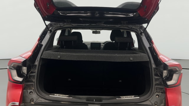 View Renault Kiger Image 38 Used Renault Kiger Image 38