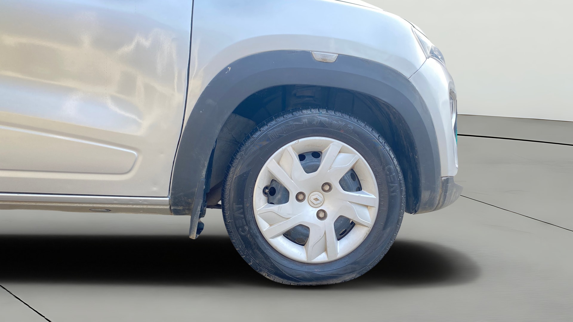 View 2022 Renault Kwid RXL 1.0 BS IV Image 40 Used 2022 Renault Kwid RXL 1.0 BS IV Image 40