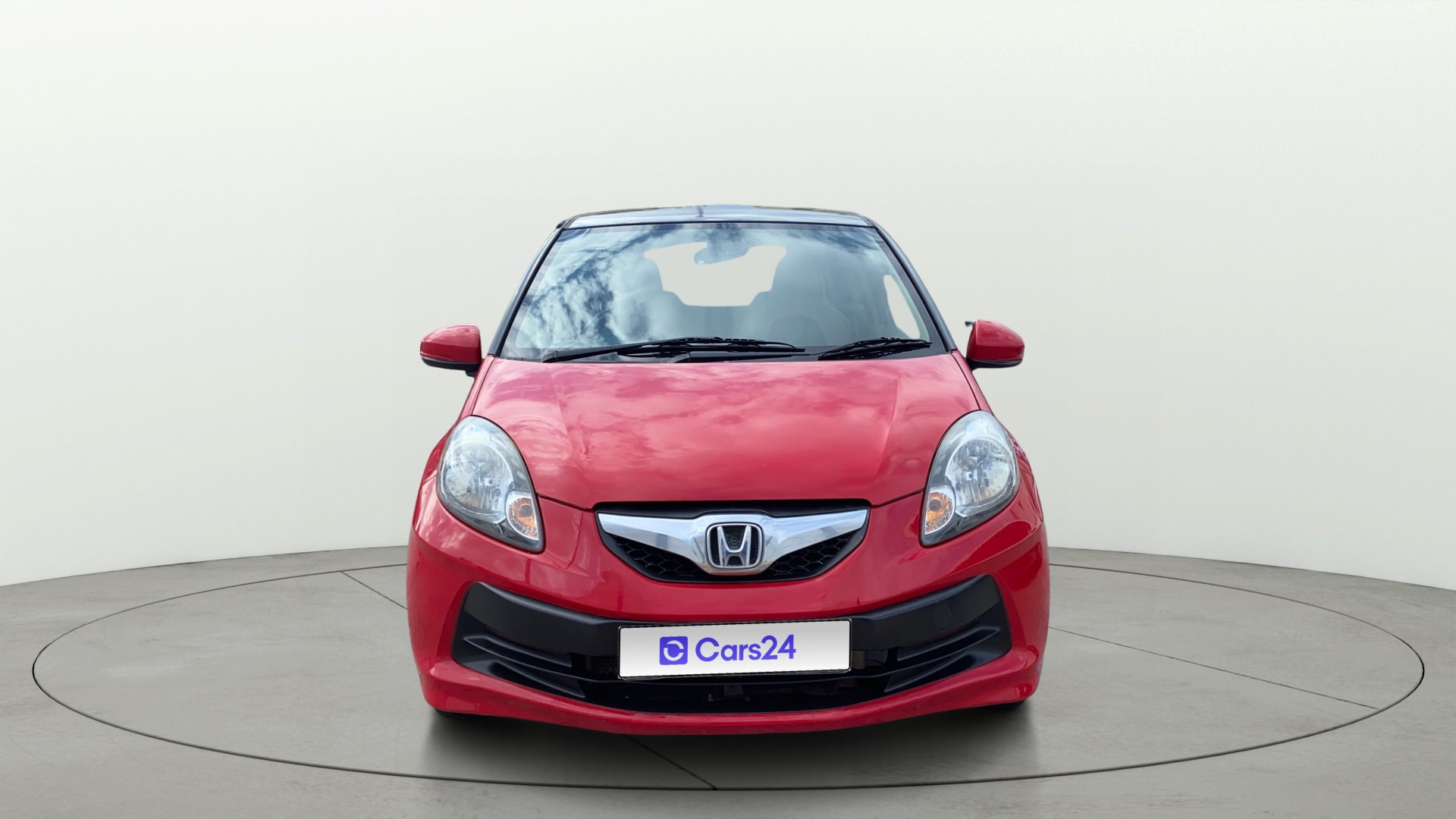 View 2015 Honda Brio VX AT Petrol Image 1 Used 2015 Honda Brio VX AT Petrol Image 1