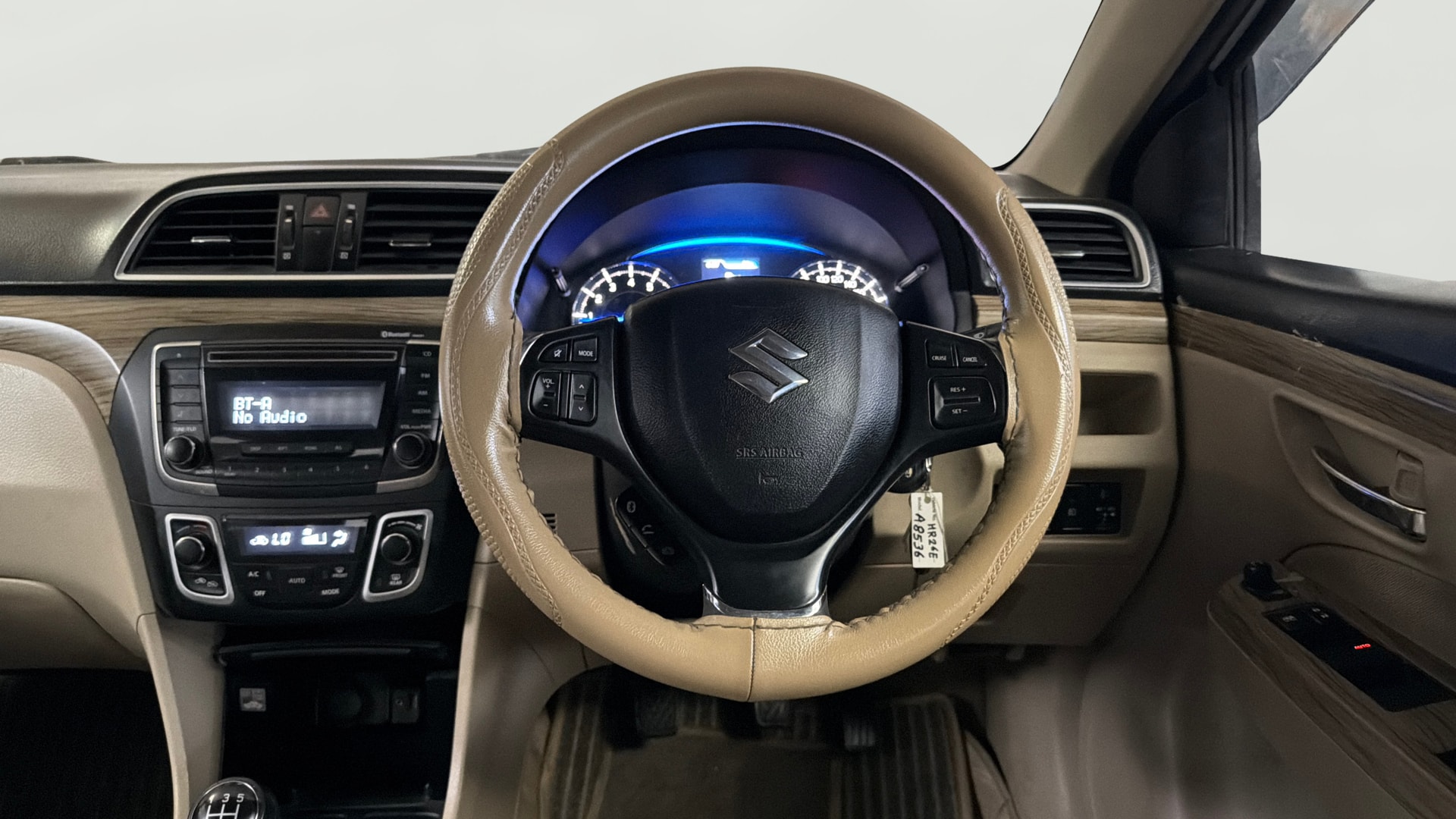 View 2019 Maruti Suzuki 1000 Base Variant Image 20 Used 2019 Maruti Suzuki 1000 Base Variant Image 20