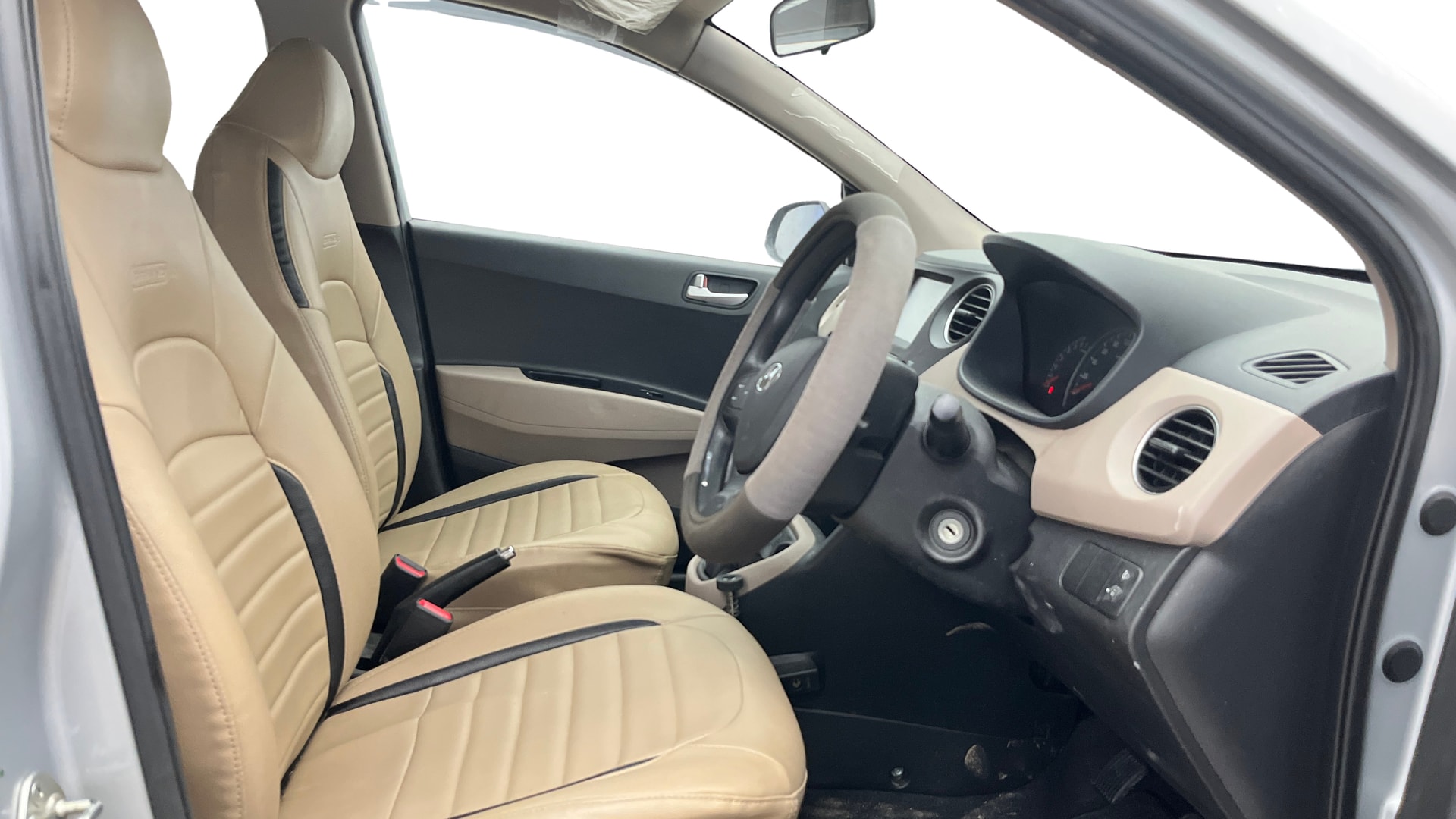 View 2019 Hyundai Grand i10 Sportz 1.2 Kappa Image 26 Used 2019 Hyundai Grand i10 Sportz 1.2 Kappa Image 26