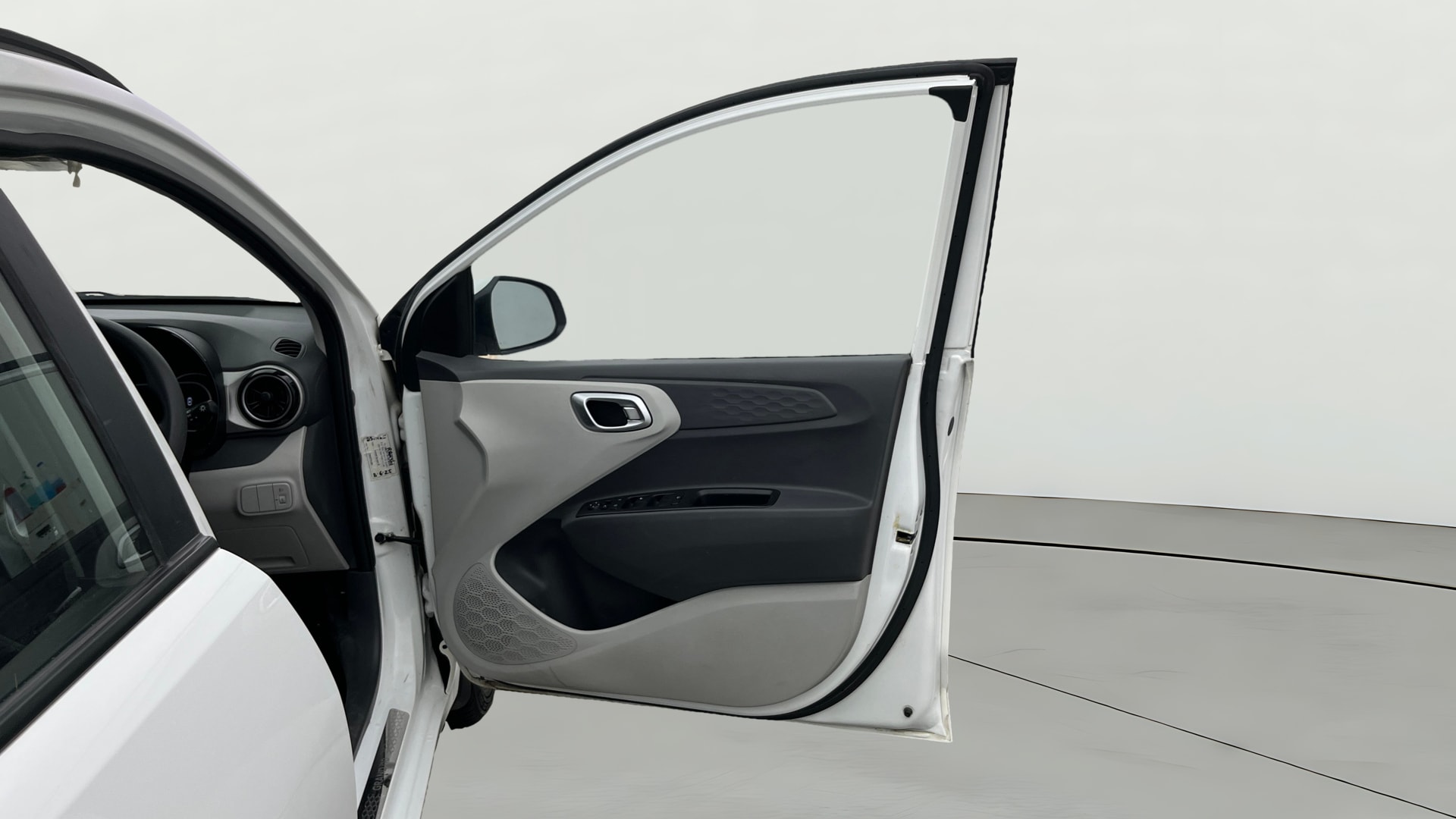 View 2020 Hyundai Grand i10 Nios Sportz Petrol Image 44 Used 2020 Hyundai Grand i10 Nios Sportz Petrol Image 44
