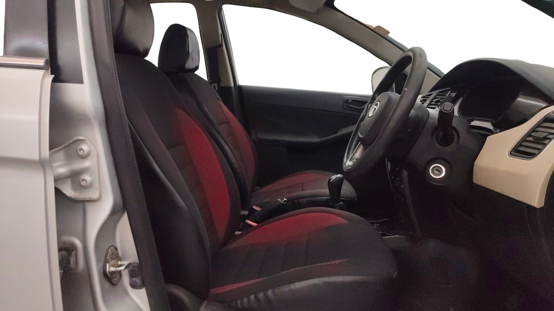 View 2015 Tata Zest XM Petrol Image 25 Used 2015 Tata Zest XM Petrol Image 25