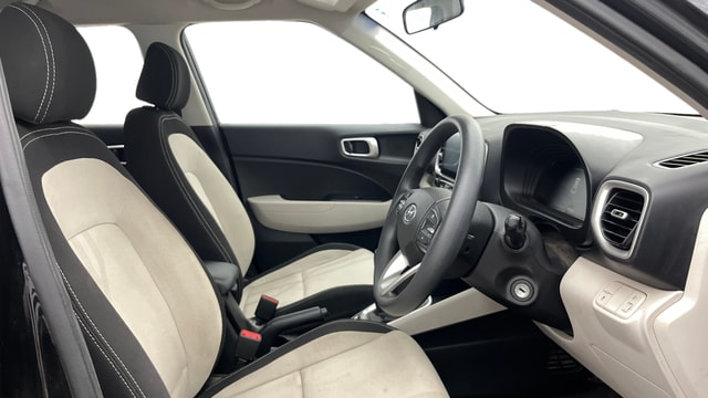 View Hyundai Venue Image 16 Used Hyundai Venue Image 16