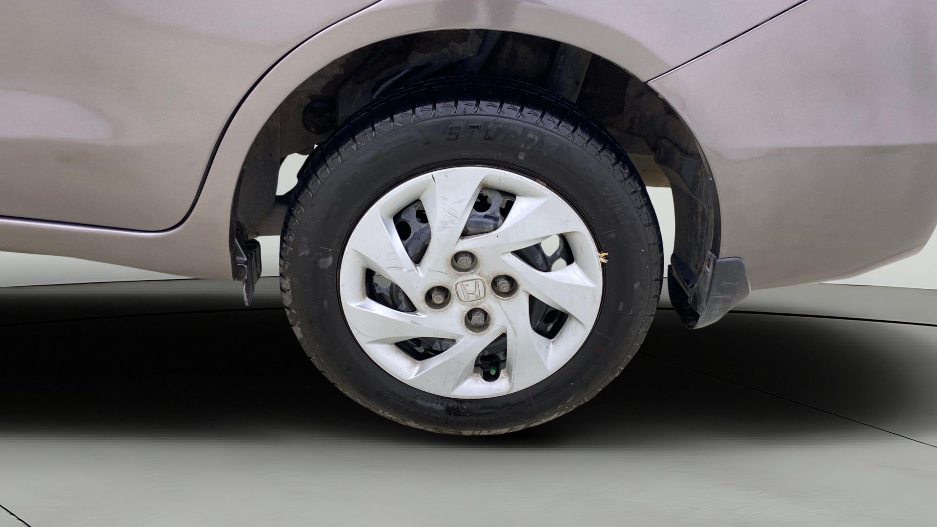 View 2014 Honda Amaze E MT Petrol BS IV Image 11 Used 2014 Honda Amaze E MT Petrol BS IV Image 11
