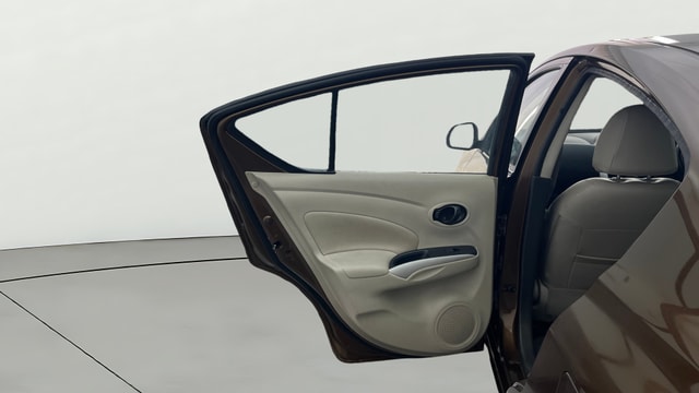 View Nissan Sunny Image 23 Used Nissan Sunny Image 23