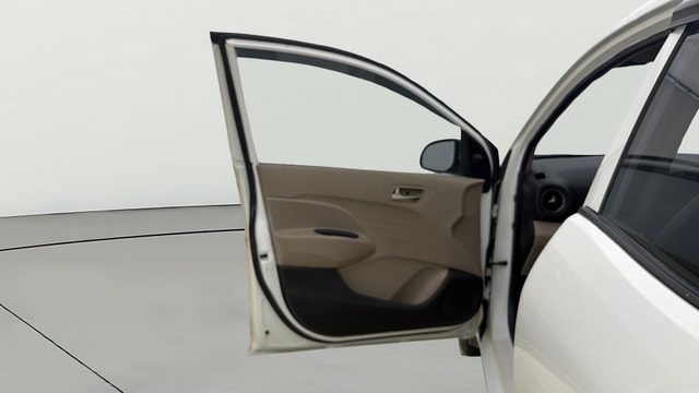 View Hyundai New Santro Image 30 Used Hyundai New Santro Image 30