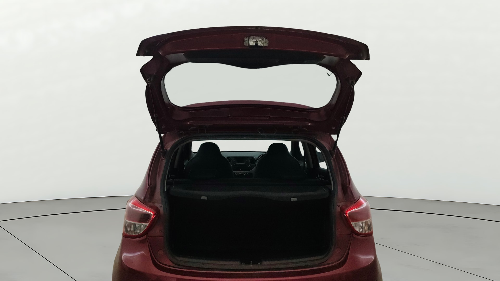 View 2015 Hyundai Grand i10 Asta AT 1.2 Kappa VTVT Image 16 Used 2015 Hyundai Grand i10 Asta AT 1.2 Kappa VTVT Image 16