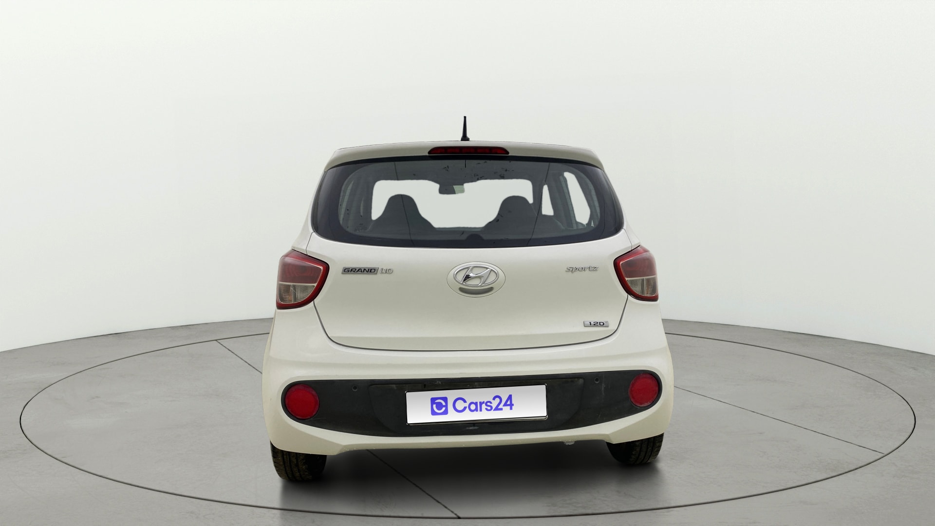 View 2018 Hyundai Grand i10 1.2 Sportz Diesel Image 38 Used 2018 Hyundai Grand i10 1.2 Sportz Diesel Image 38