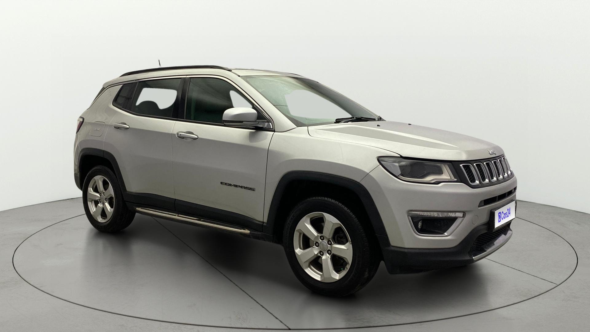 View 2017 Jeep Compass Limited 1.4 Multi AIR Petrol DDCT AT BS IV Image 37 Used 2017 Jeep Compass Limited 1.4 Multi AIR Petrol DDCT AT BS IV Image 37