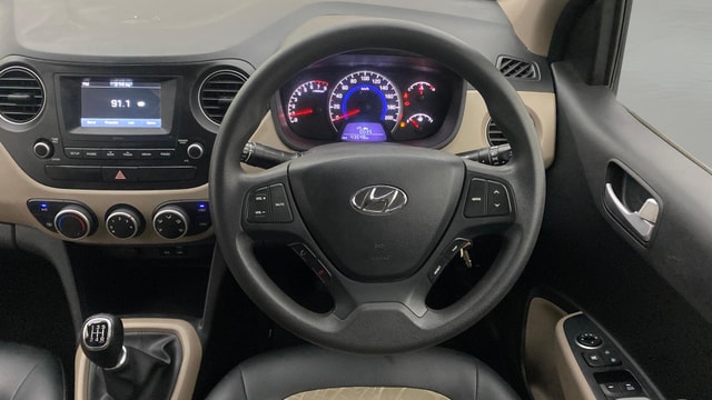 View Hyundai Grand i10 Image 20 Used Hyundai Grand i10 Image 20