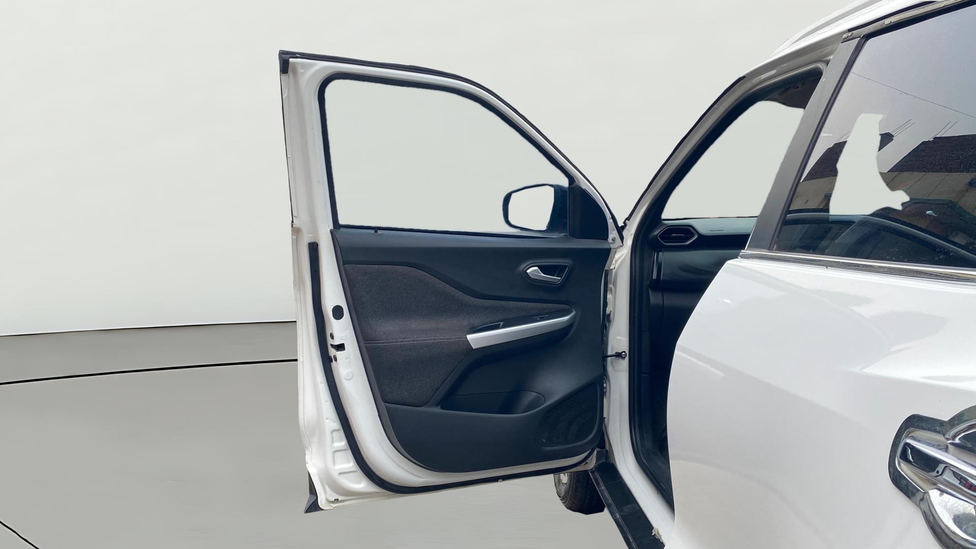 View 2023 Nissan Magnite XV Premium Image 38 Used 2023 Nissan Magnite XV Premium Image 38