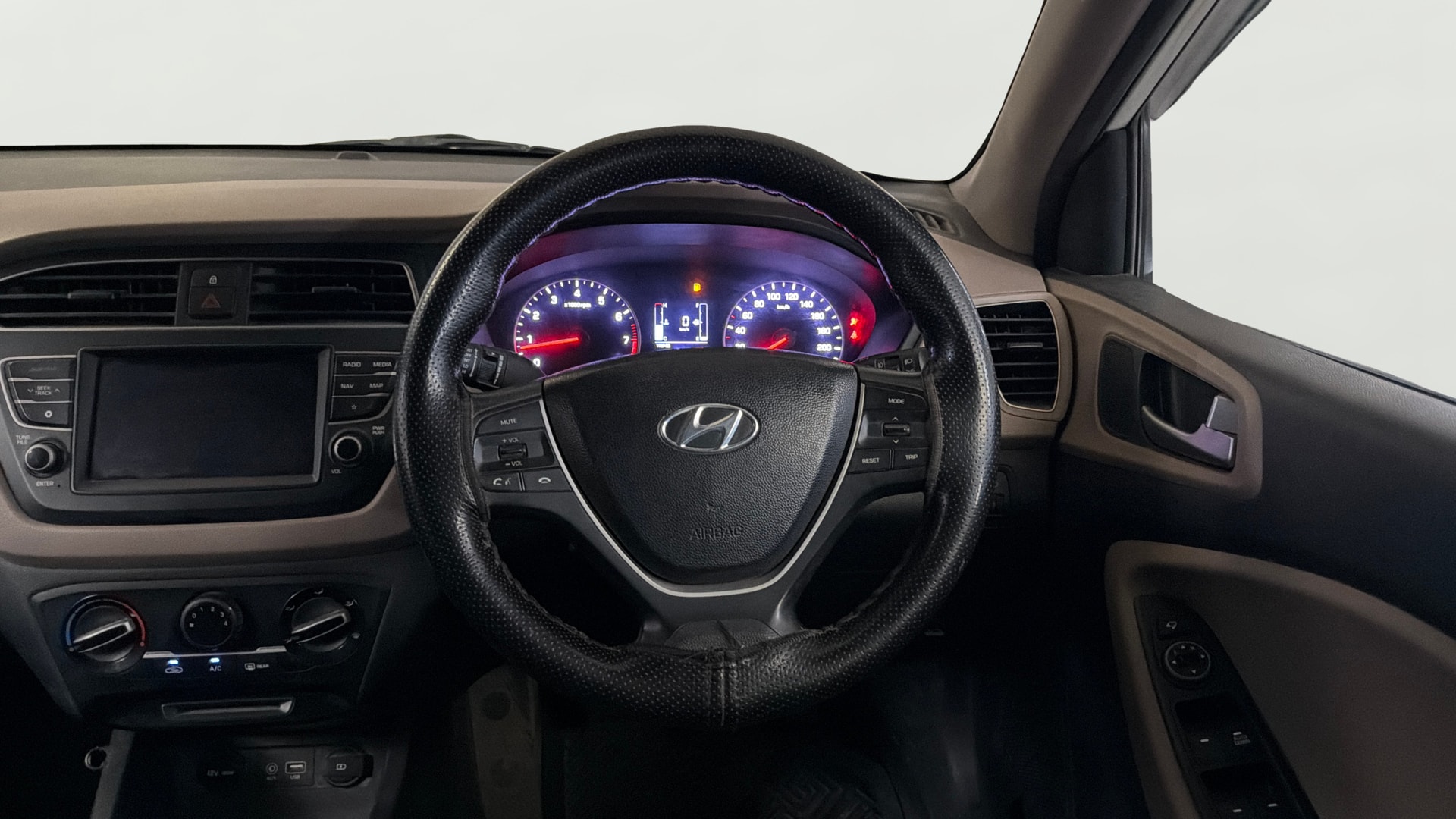 View 2019 Hyundai Elite i20 1.2 Sportz Plus Petrol Image 20 Used 2019 Hyundai Elite i20 1.2 Sportz Plus Petrol Image 20