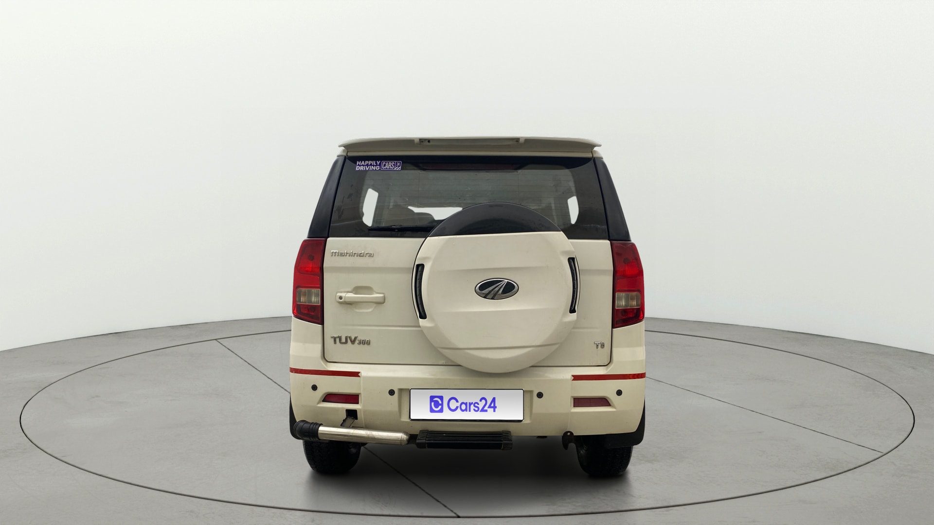 View 2017 Mahindra TUV300 T8 Image 39 Used 2017 Mahindra TUV300 T8 Image 39