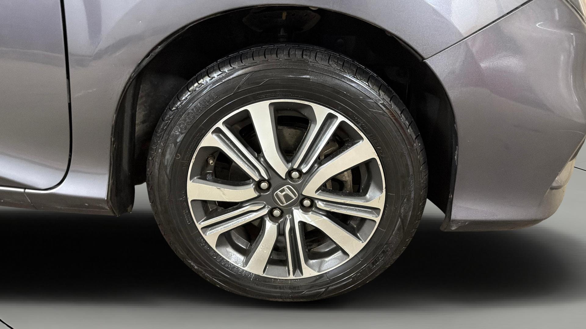 View 2019 Honda City ZX MT Diesel Anniversary Edition Image 42 Used 2019 Honda City ZX MT Diesel Anniversary Edition Image 42