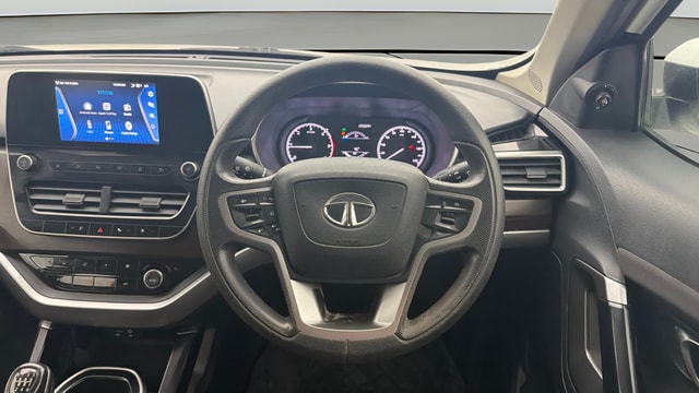 View Tata Harrier Image 13 Used Tata Harrier Image 13