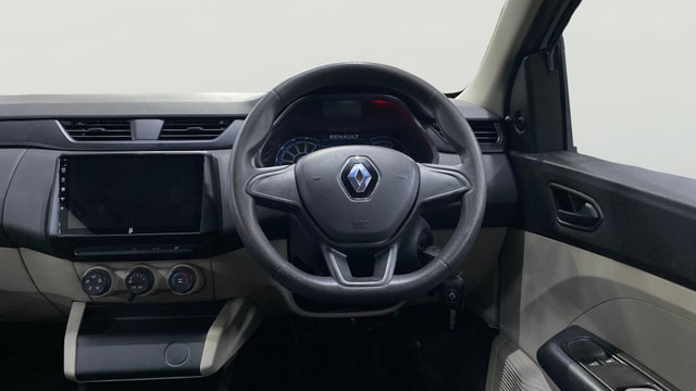 View Renault Triber Image 13 Used Renault Triber Image 13