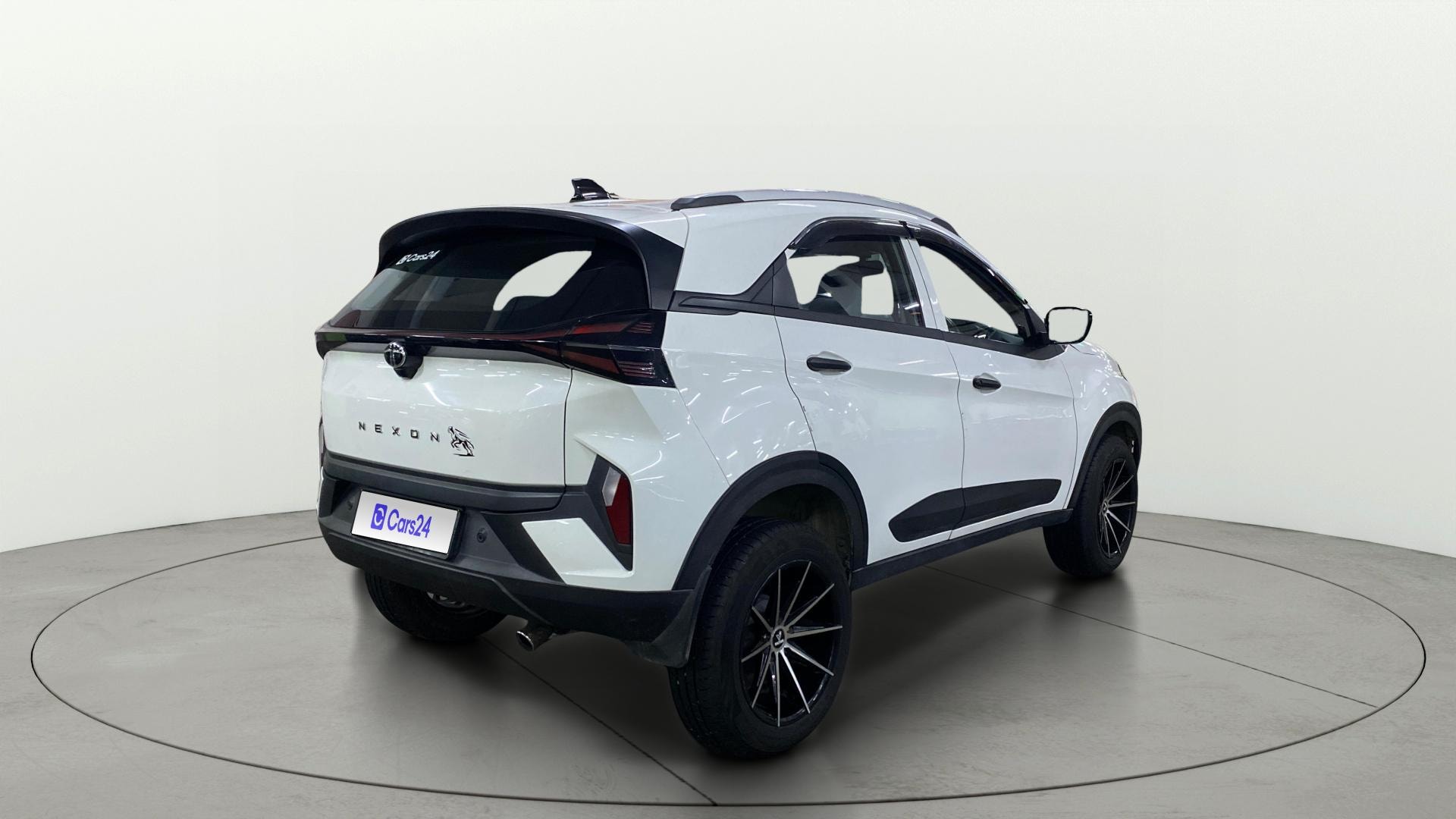 View 2024 Tata Nexon Revotron XE Image 42 Used 2024 Tata Nexon Revotron XE Image 42
