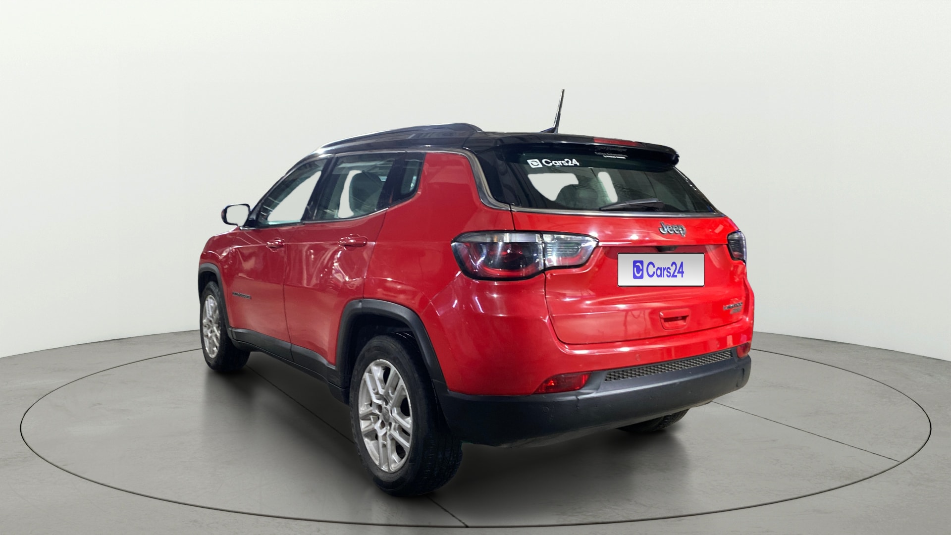 View 2017 Jeep Compass Limited 4X4 (O) 2.0 Diesel BS IV Image 2 Used 2017 Jeep Compass Limited 4X4 (O) 2.0 Diesel BS IV Image 2