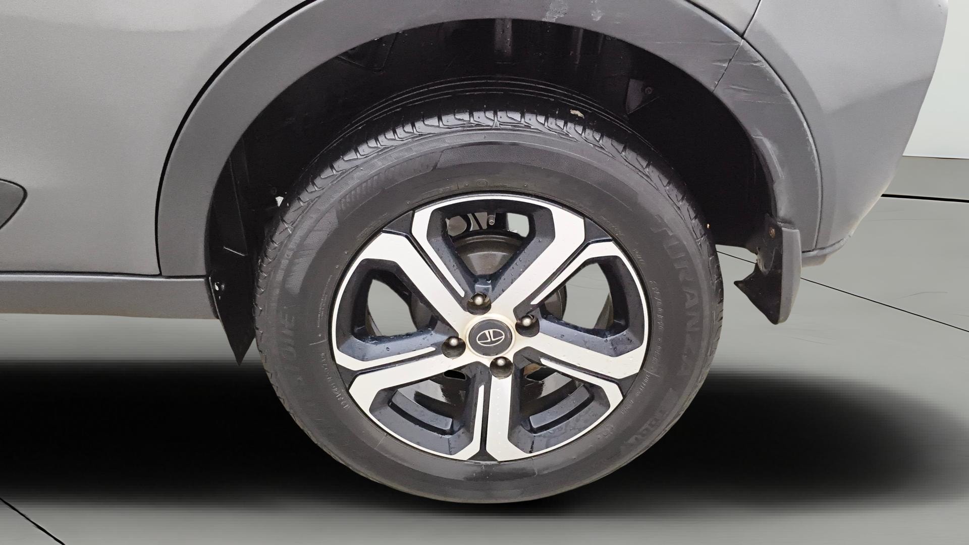 View 2022 Tata Nexon Revotron XE Image 11 Used 2022 Tata Nexon Revotron XE Image 11