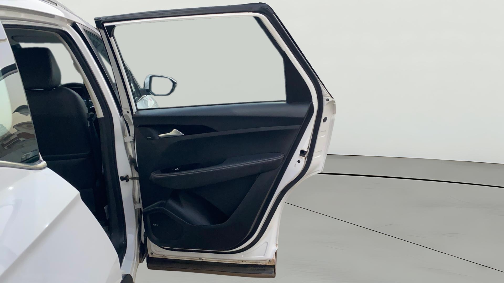View 2019 MG Hector Sharp Diesel Image 6 Used 2019 MG Hector Sharp Diesel Image 6