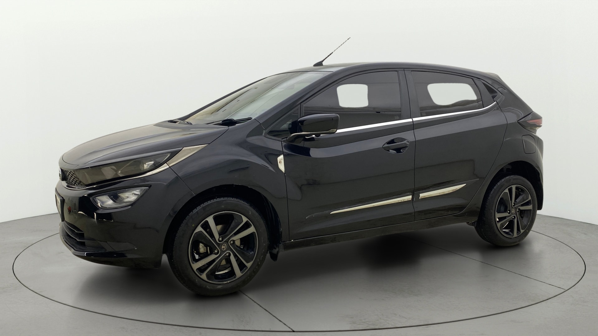 View 2022 Tata Altroz XZ Petrol Image 37 Used 2022 Tata Altroz XZ Petrol Image 37