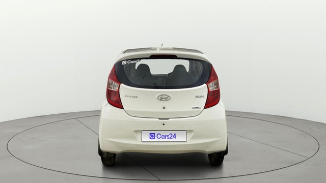 View Hyundai EON Image 38 Used Hyundai EON Image 38