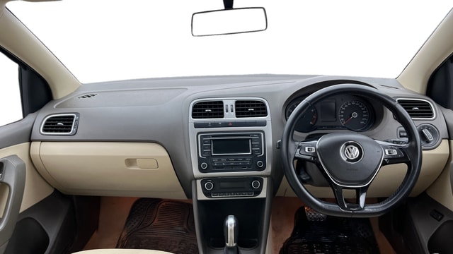 View Volkswagen Vento Image 15 Used Volkswagen Vento Image 15