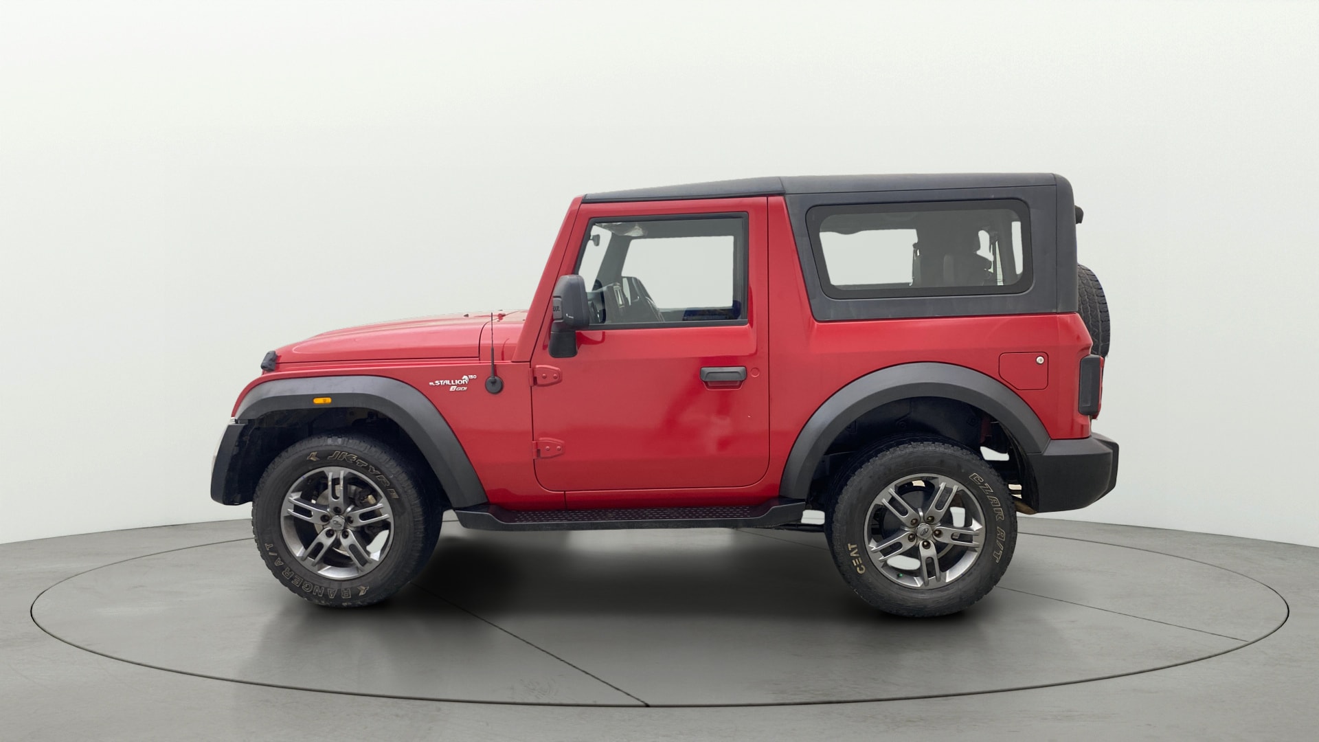 View 2021 Mahindra Thar AX Standard Manual Soft Top 6 Seater Image 6 Used 2021 Mahindra Thar AX Standard Manual Soft Top 6 Seater Image 6