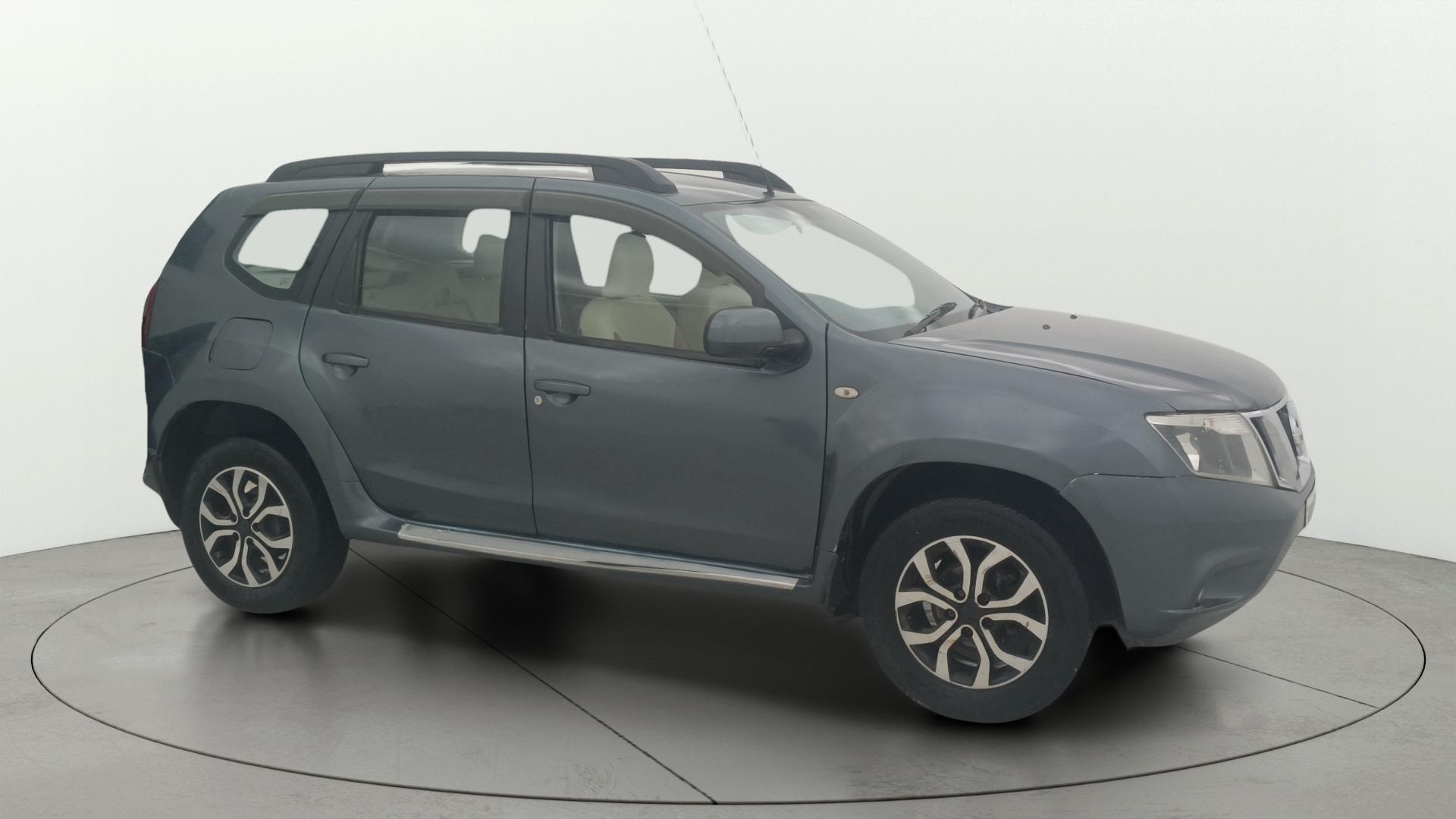 Used 2013 Nissan Terrano Used 2013 Nissan Terrano